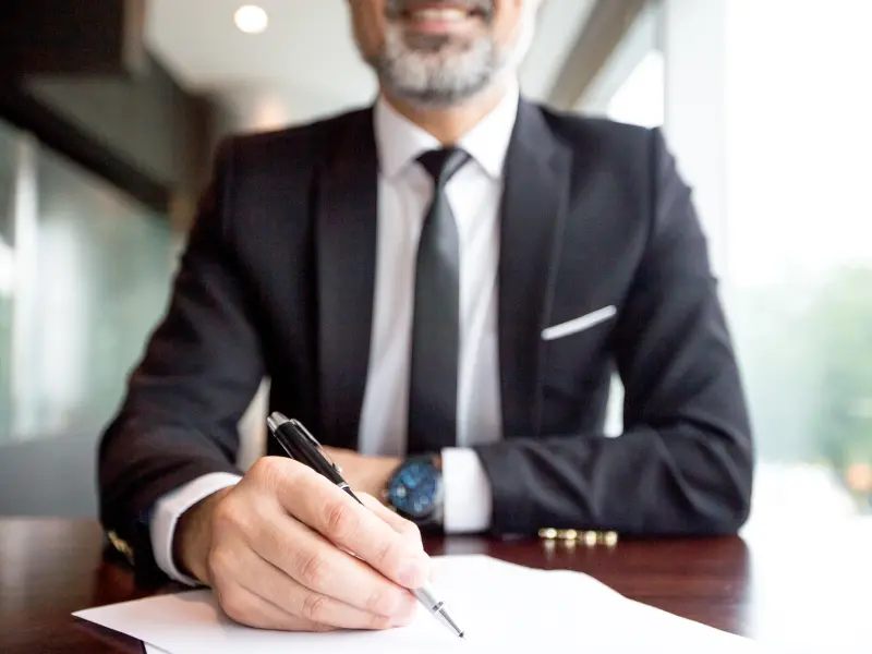 עורך דין מסחרי לעסק